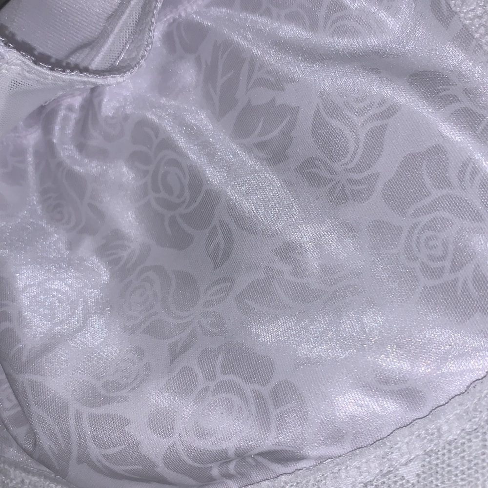 0610 Playtex WireFree Bra - Picture 3 of 6